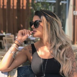 Meet your Posher, Sonya